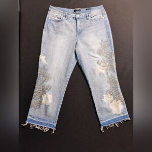 Nine West "Chrystie Capri" Sz 14 Embroidered Crop Jeans